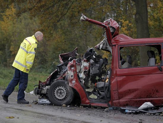 Dwóch Polaków zginęło w wypadku busa w Holandii