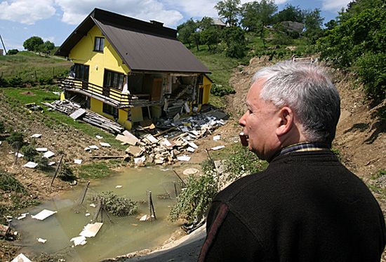 Kaczyński wie, kiedy trzeba wprowadzić stan klęski