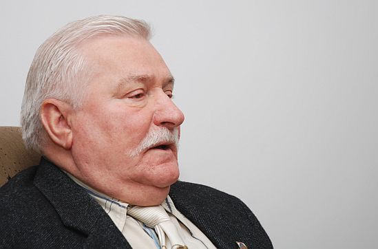 Wałęsa opublikował tajne notatki UOP