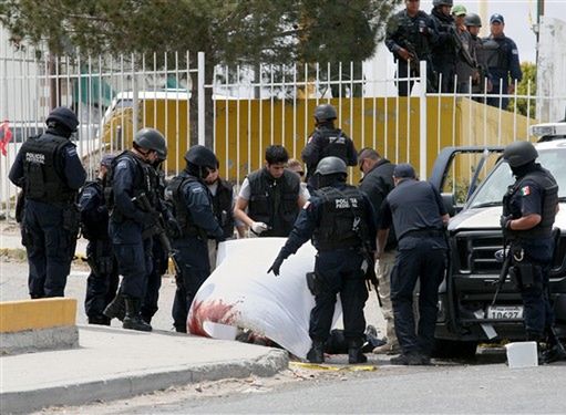 16 ofiar porachunków karteli narkotykowych w Meksyku