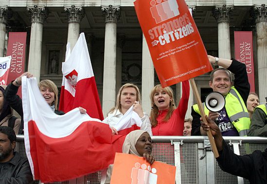 Młodzi Polacy muszą emigrować