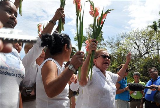 Kubańscy demonstranci uniemożliwili przemarsz "Dam w bieli"