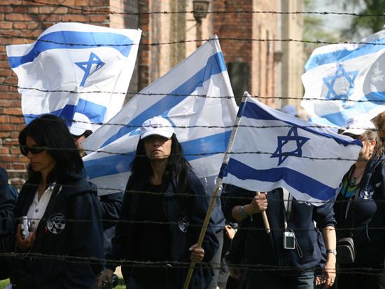 Do Oświęcimia zjeżdżają młodzi Żydzi na Marsz Żywych