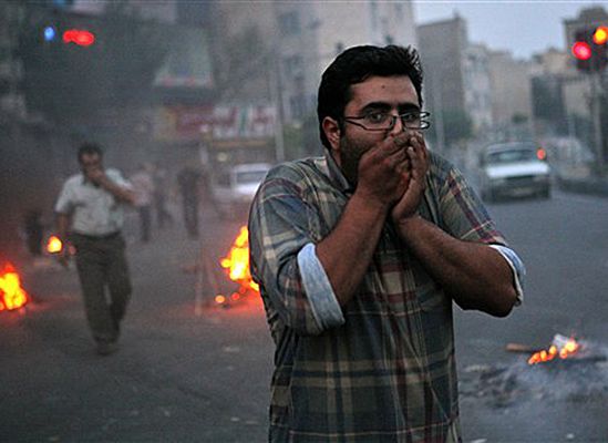 13 zabitych po starciach policji z demonstrantami w Iranie