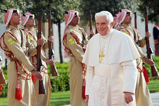Papież: uprzedzenia wypaczają religię