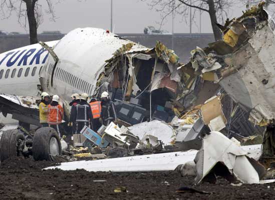 Na pokładzie rozbitego samolotu nie było Polaków