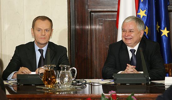 Czesi: albo Tusk, albo Kaczyński - krzesło będzie jedno