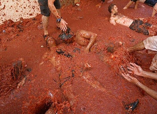 Pomidorowa "masakra" w Hiszpanii
