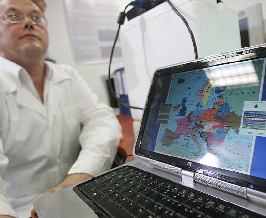 Polska policja uzyskała dostęp do bazy danych DNA