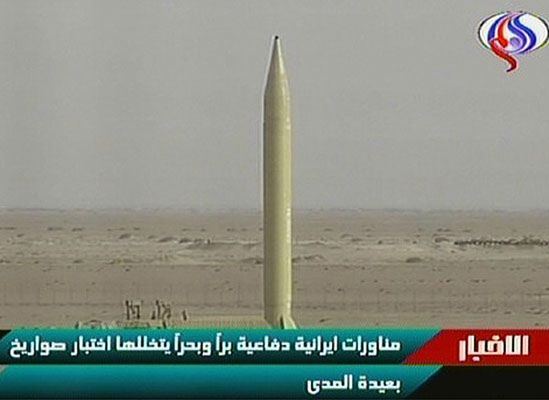 Iran testuje pociski rakietowe dalekiego zasięgu