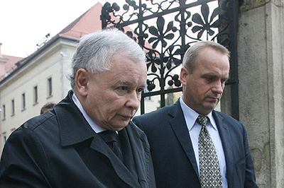 Ekshumacja Lecha Kaczyńskiego? "Czas pokaże"