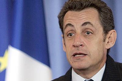 Sarkozy nie wie, jak się pisze "Barack"