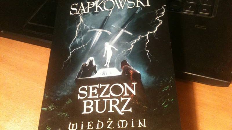 „Wiedźmin: Sezon burz” udowadnia, że Andrzej Sapkowski jest mistrzem krótkiej formy 1