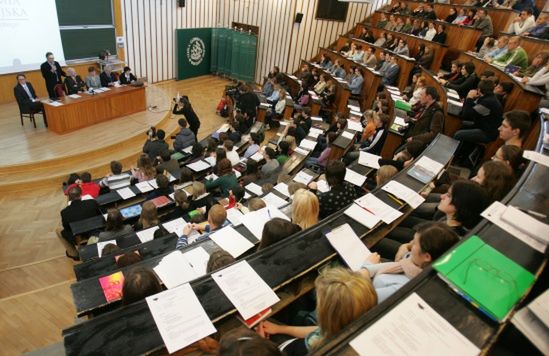 Zatrważające dane o polskich studentach