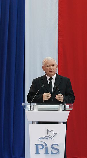 J.Kaczyński pędził 140 km/h w terenie zabudowanym