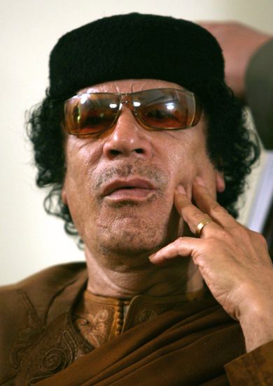 Kadafi nie zamierza się poddać: Libia stanie w płomieniach