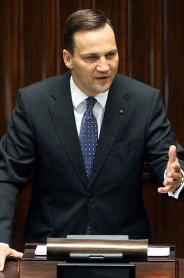 Sikorski: opamiętajcie się i nauczcie się ją kochać