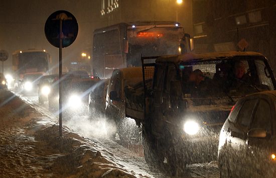 "Pozostańcie w domach" - nadciągają groźne śnieżyce