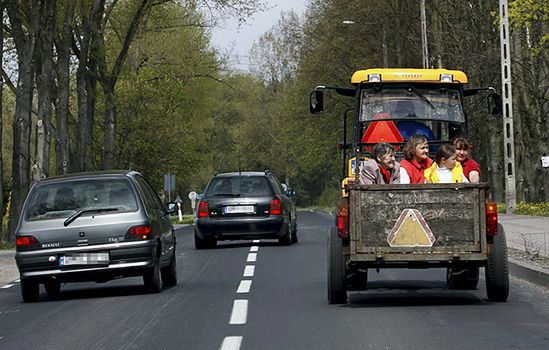 "Wierzą, że bimber to zdrowe i zbilansowane śniadanie"