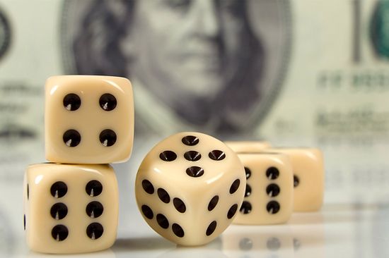 Hazardowa zagrywka rządu; kto zgarnie dużą kasę?