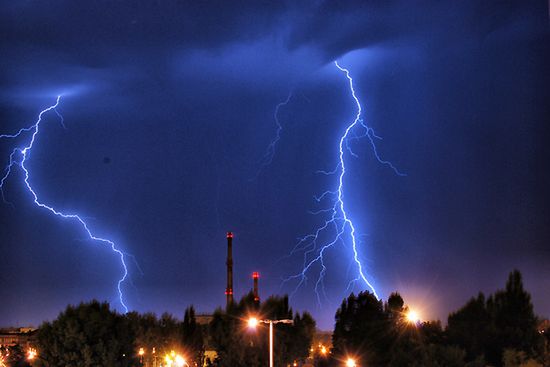 Tropikalne upały i gwałtowne burze - to jeszcze nie koniec