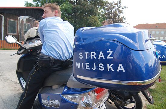 Strażnicy nie chcą ochraniać gaszenia zniczy