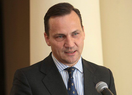 "Sikorski powinien był milczeć ws. Wilna"