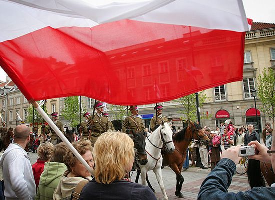 Każdy będzie musiał wywiesić flagę na 3 maja?