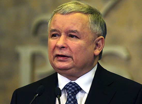 J. Kaczyński: rządzie! Walcz z kryzysem, a nie z PiS-em