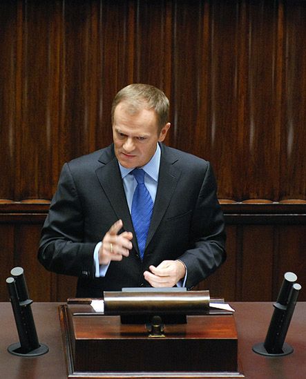 Tusk: decyzje ws. Zakajewa z wyczuciem przyzwoitości