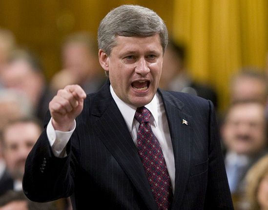 Premier Kanady zawiesza parlament, bo nie chce wylecieć