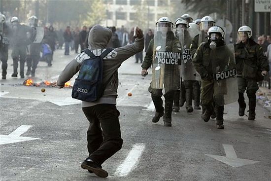 "To był rykoszet - policjanci nie celowali w nastolatka"