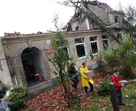 Alarm na Mazurach i Pomorzu; wracają gwałtowne burze