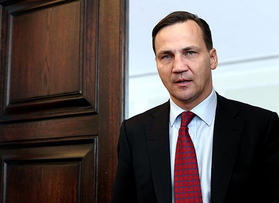 Premier: negocjacje ws. tarczy poprowadzi Sikorski