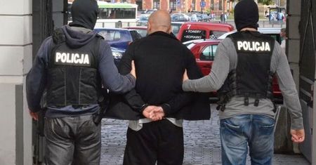 "Krystek" wyjdzie w 2025 r.? Czas gra na korzyść gwałciciela