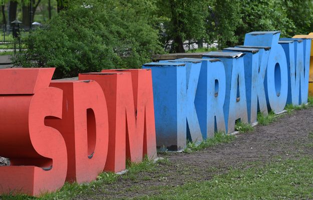 Napis promujący ŚDM w Krakowie wkrótce zniknie, nie będzie zabaw literkami