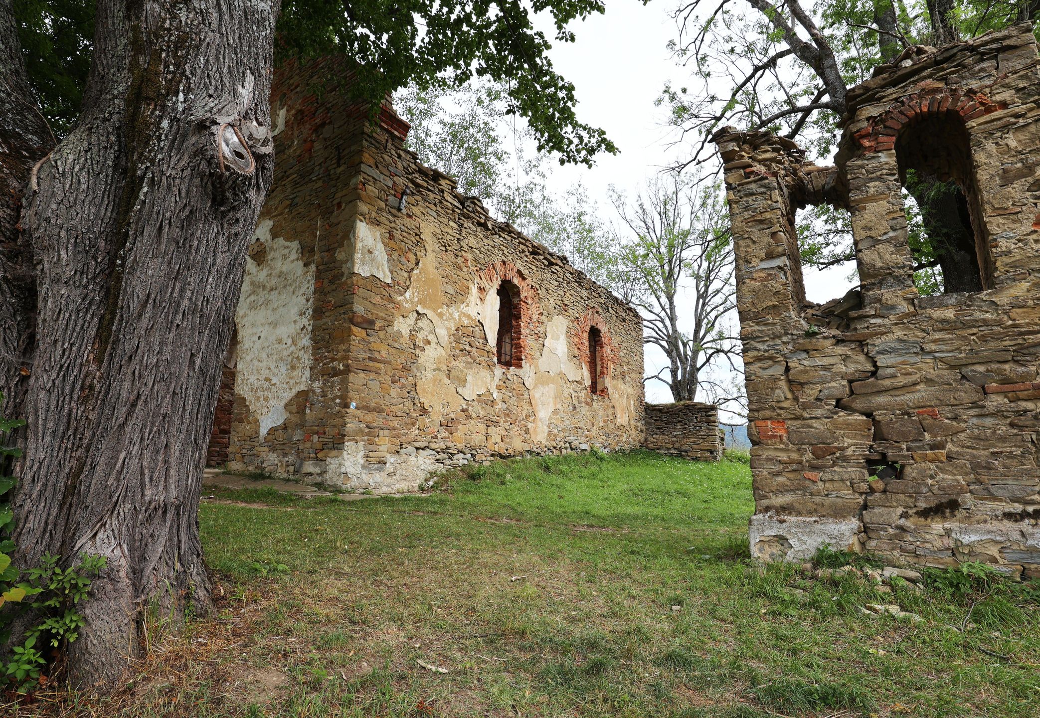 Jedyne, co zostało po dawnej wsi Krywe, to ruiny cerkwi