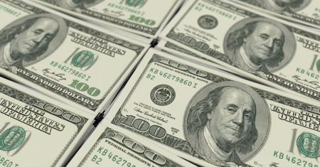 Kursy walut. Dolar drożeje przed publikacją danych o cenach w USA