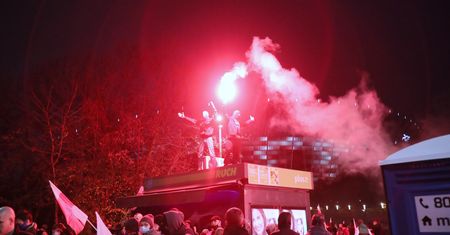 Straty podczas Marszu Niepodległości. Organizatorzy nigdy za nie nie zapłacili