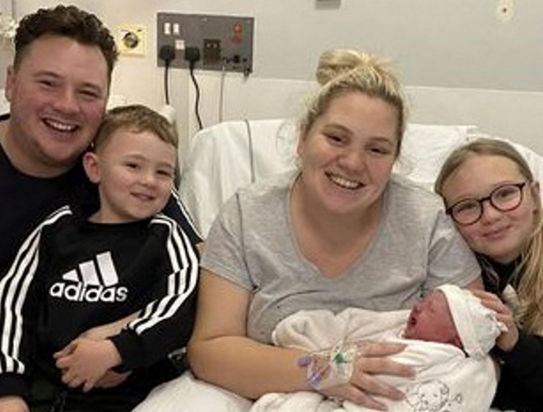 Mama trójki dzieci zmarła pięć tygodni po porodzie