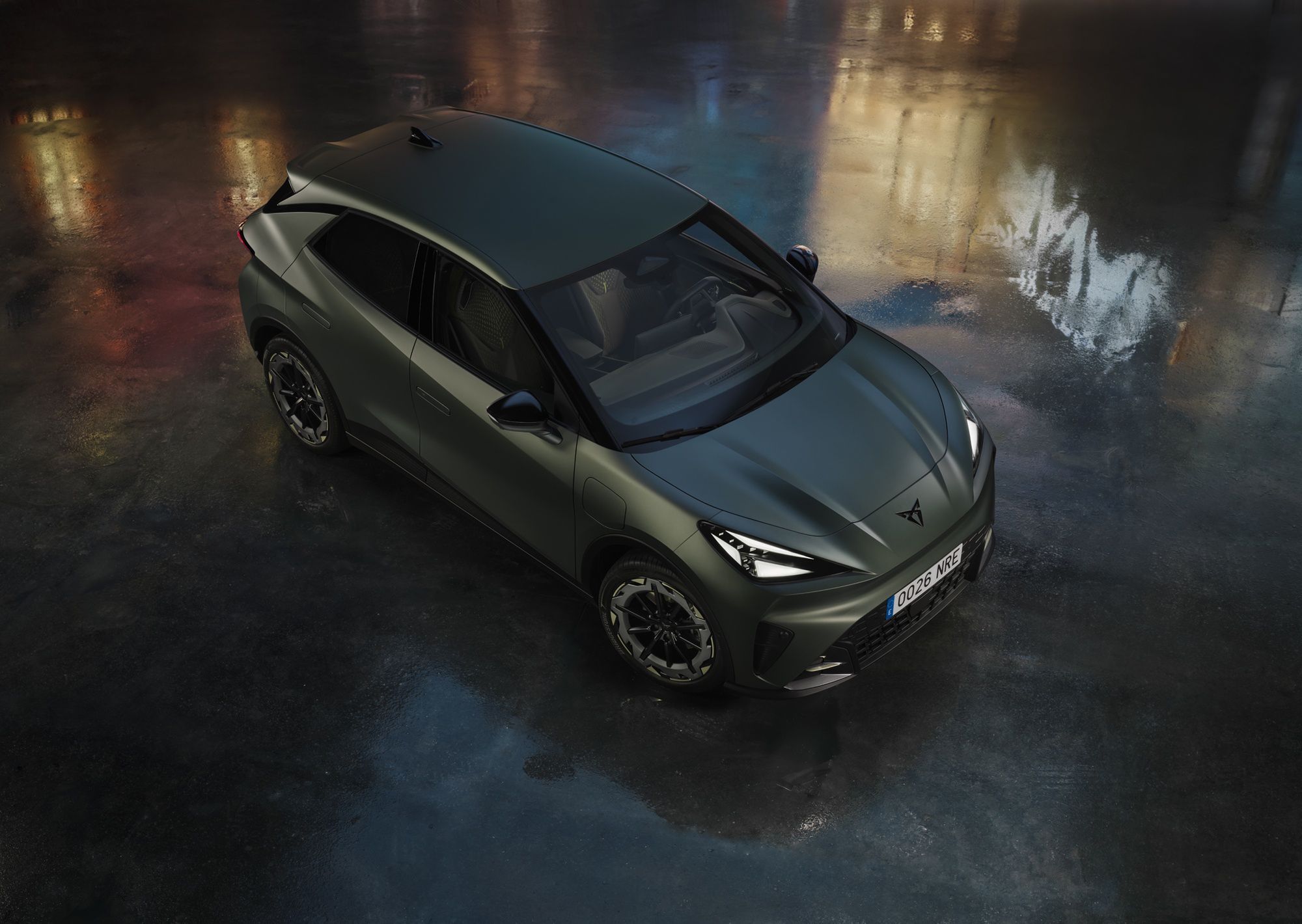 Cupra Raval w kolorze Manganese Matt