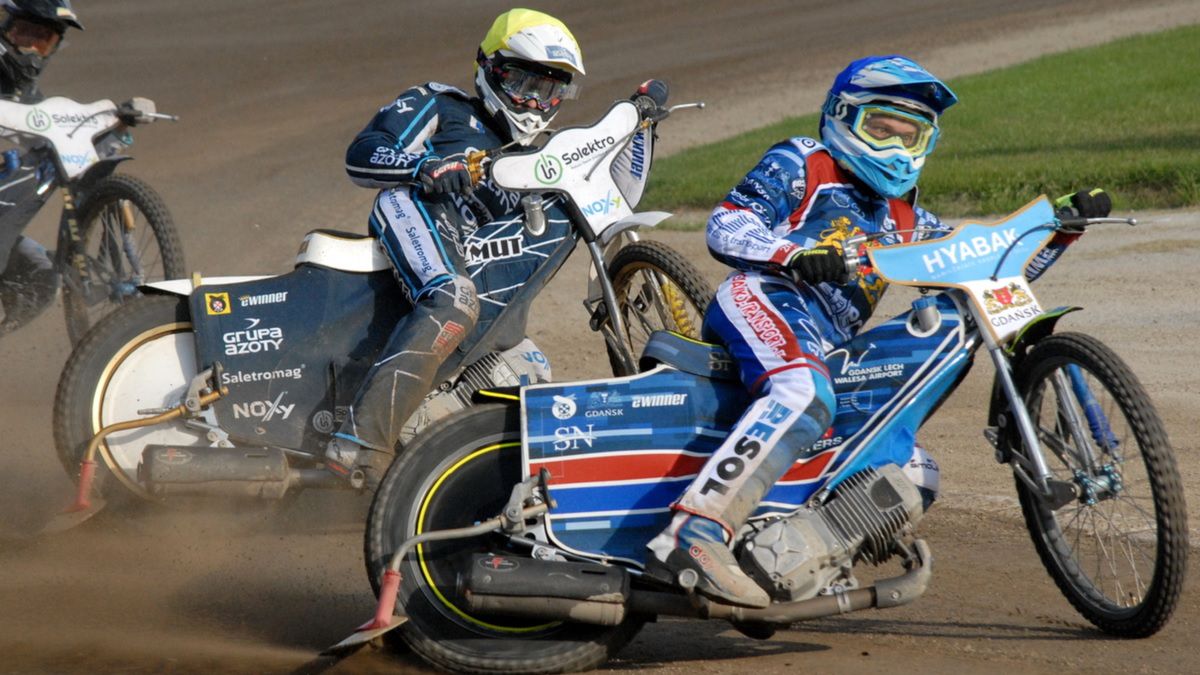 WP SportoweFakty / Tomasz Rosochacki / Na zdjęciu: Michał Gruchalski przed Arturem Mroczką