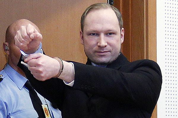 Anders Breivik poleciał do Warszawy - KGB potwierdza