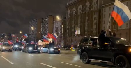 Moskwa w nocy. Tak zareagowano na sankcje
