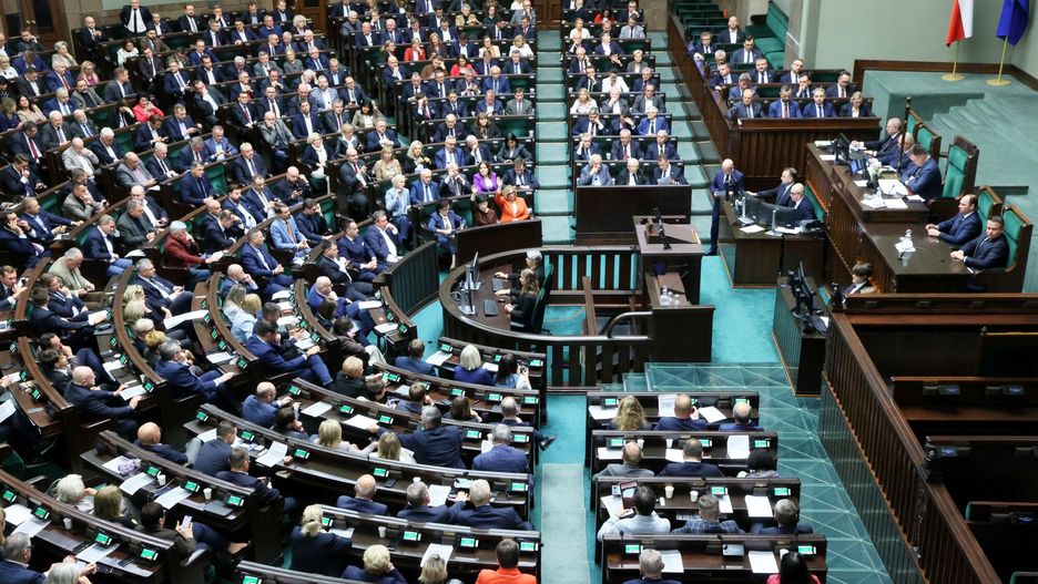 44. posiedzenie Sejmu X kadencji - dzie? 3
Fot. Wojciech Olkusnik/East News, Warszawa, 07.11.2025. 44. posiedzenie Sejmu X kadencji - dzien trzeci. Popoludniowe glosowania, m.in. nad wnioskiem o uchylenie immunitetu bylemu ministrowi sprawiedliwosci Zbigniewowi Ziobrze.
Wojciech Olkusnik