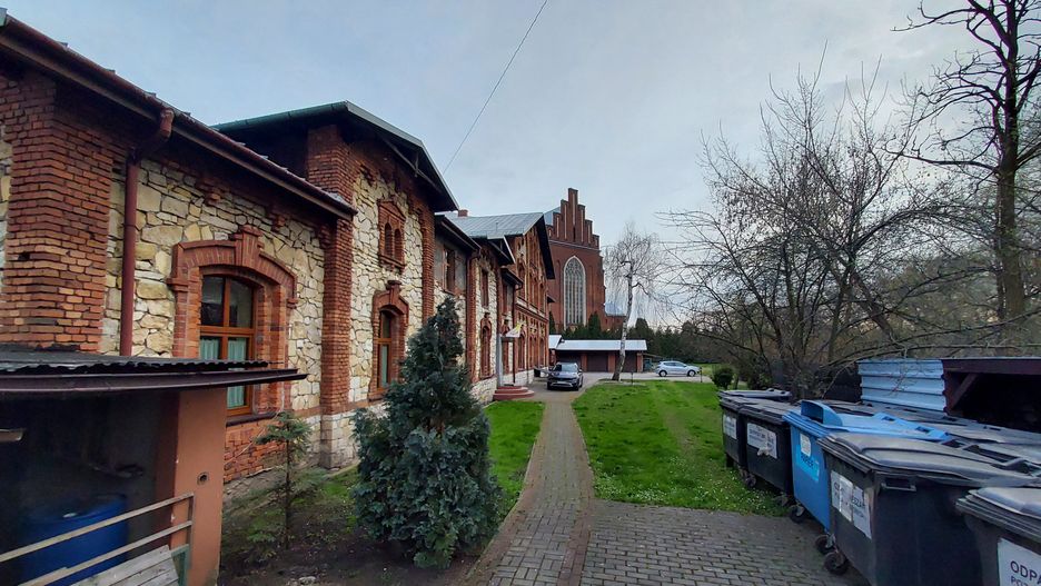 Martwy mężczyzna w mieszkaniu księdza w Sosnowcu