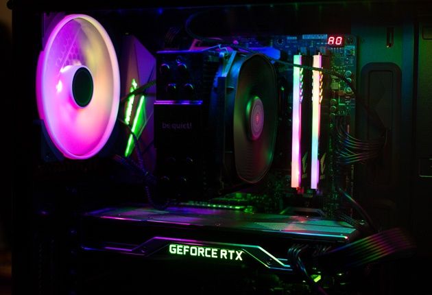 Fractal Design Define S2 Vision RGB - wentylator RGB z tyłu