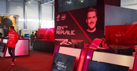 ASUS z nowymi płytami i ultra lekkim laptopem [Konkurs]