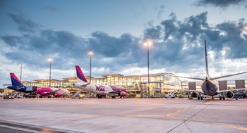 Będzie nowy terminal na lotnisku we Wrocławiu. Wydadzą 15 mln zł