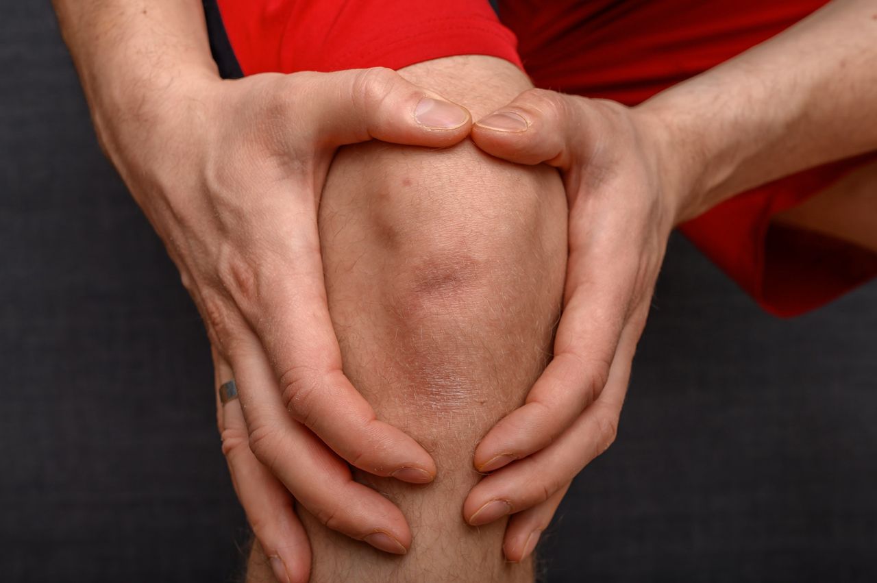 Octanowinian glinu w żelu – ulga w kontuzjach i obrzękach